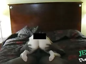超かわいい十代の女の子ヴィカは犯されます ...
