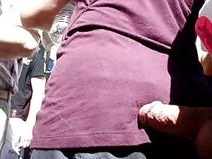 アナラクロベートは空腹のカナッペを持って ...