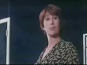 EvilAngelは自分自身を刺し、空腹 ...