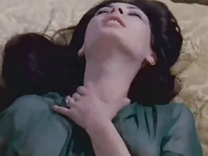 小さな十代のジョガーは、実行した後に中出 ...